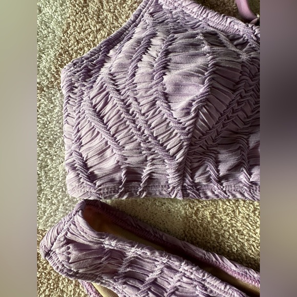 Bathing Suite - Picture 2 of 4